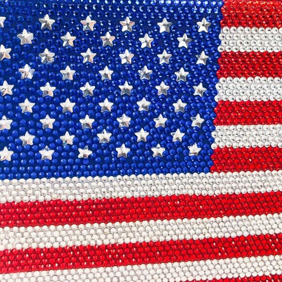 Dazzling American Flag Rhinestone Clutch Purse - Perfect for Parties & Events - Picture 5 of 9